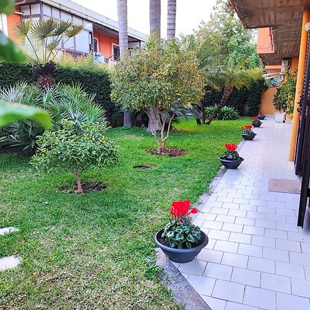Maresole Tra L'Etna E Taormina Apartment Mascali Exterior photo