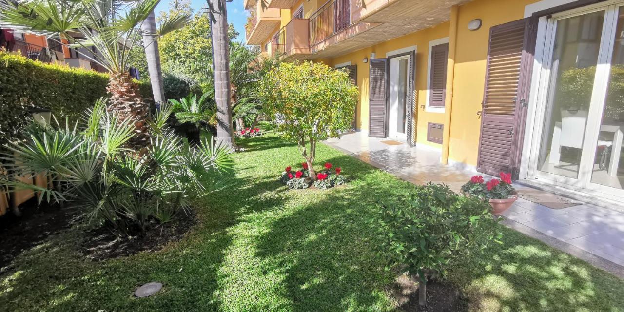 Maresole Tra L'Etna E Taormina Apartment Mascali Exterior photo
